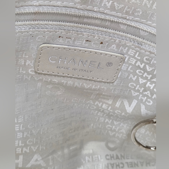 Chanel Large Quilter Stitch Caviar Leather HandBag from the mid-90s, - Picture 14 of 16